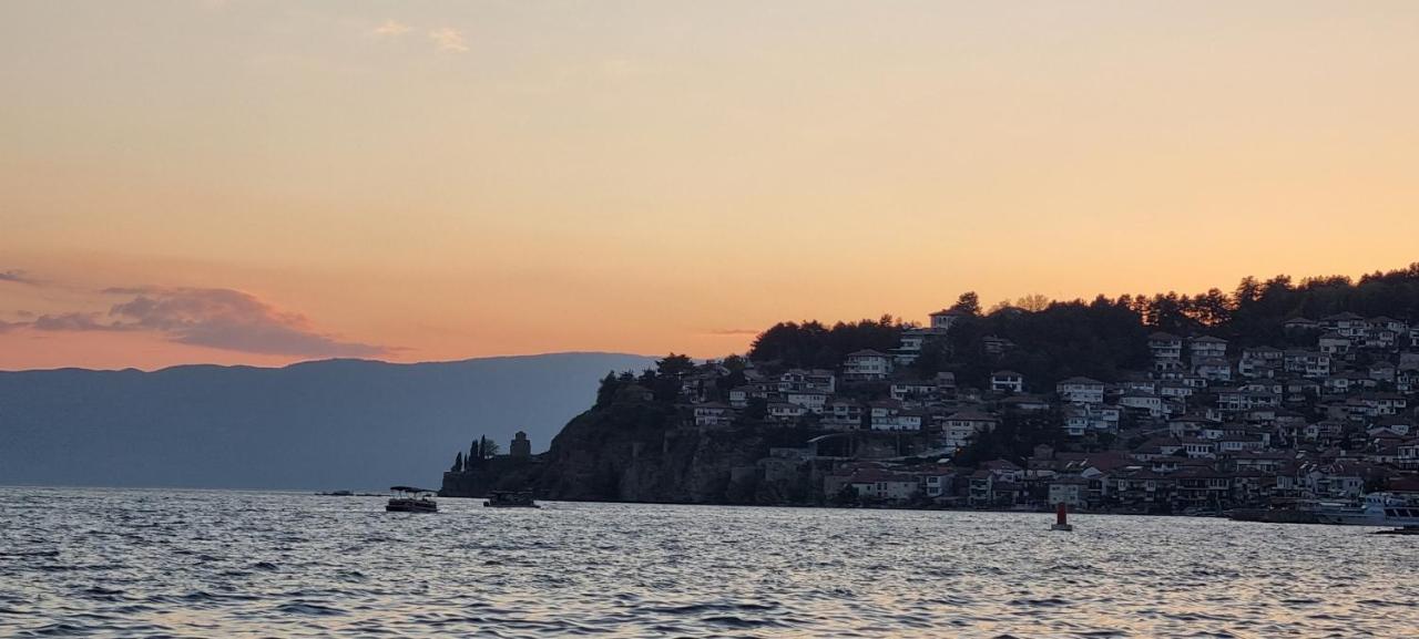Svir Skyline Apartment No 39 Ohrid Exterior foto